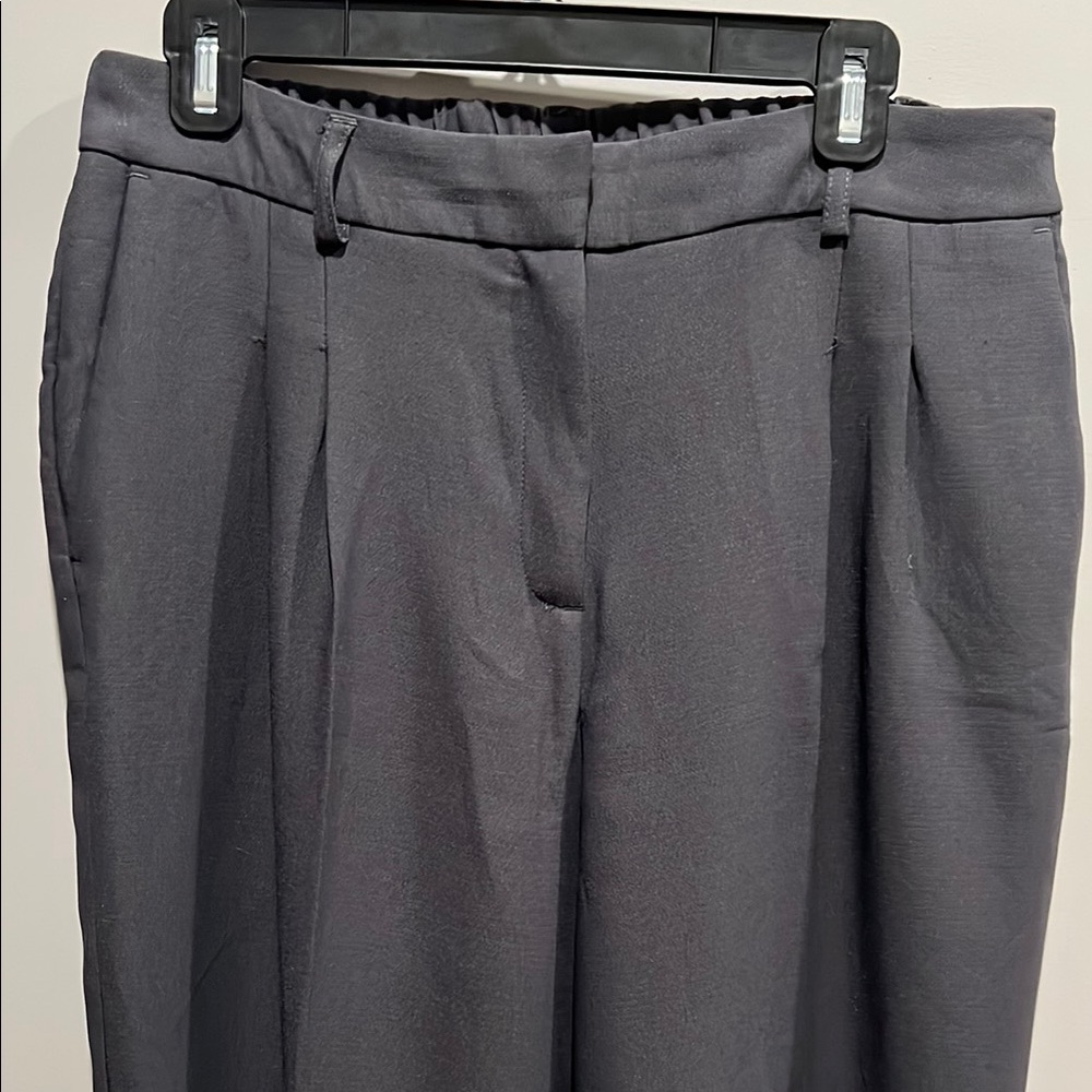 Joie Pleated Gray Trousers